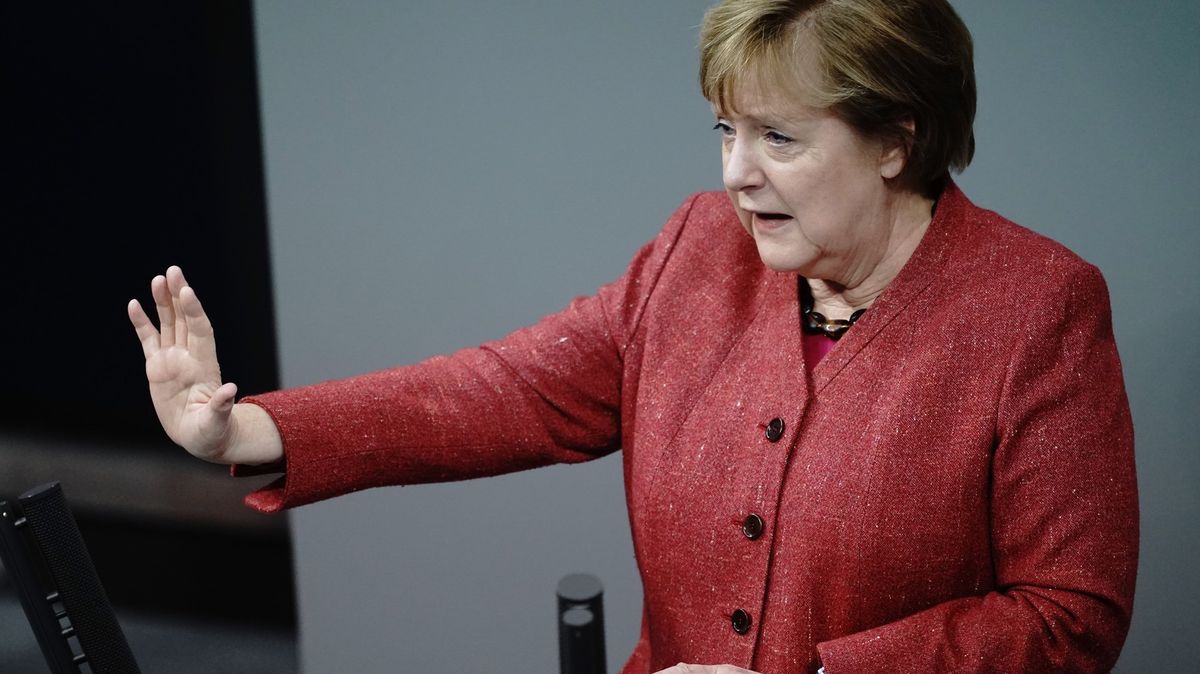 Merkelová vyhlásila lockdown Německa. Na Vánoce bude výjimka, na silvestra ne